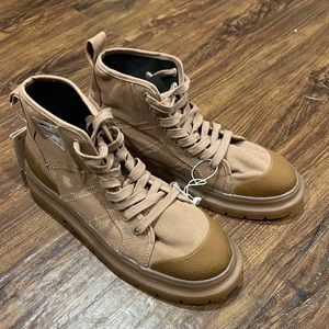 Girls Zara Desert Boot - sz 36/US 4 NWT